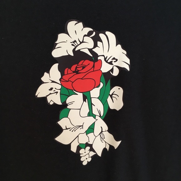 Vintage Rose Tee - Picture 2 of 4